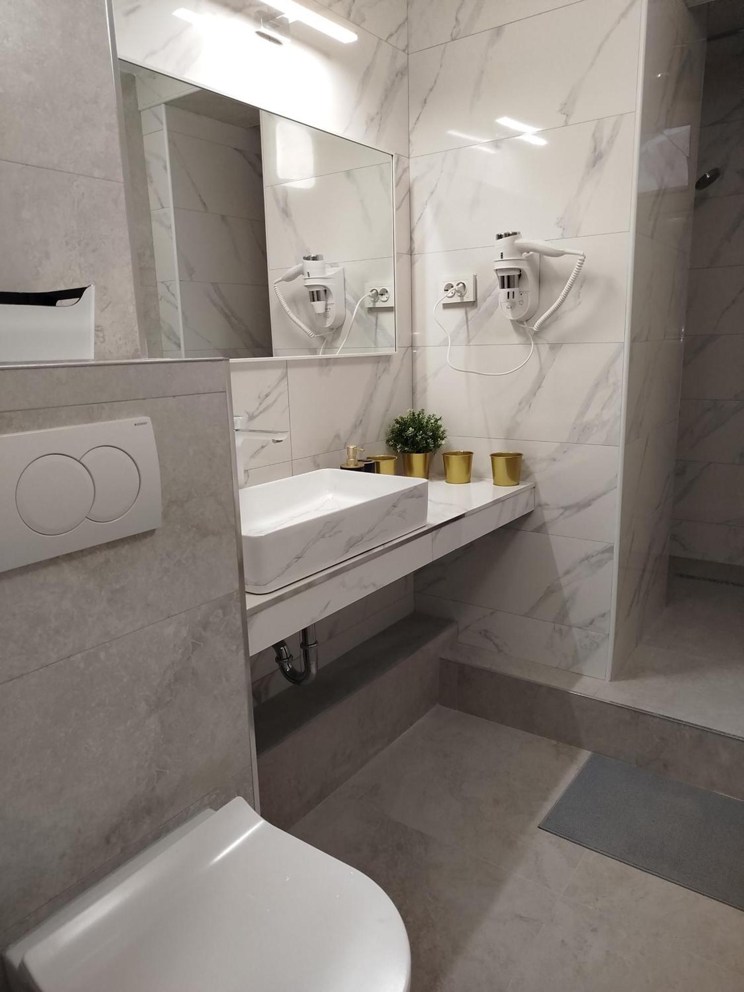 Apartman Iva Novalja Exteriör bild