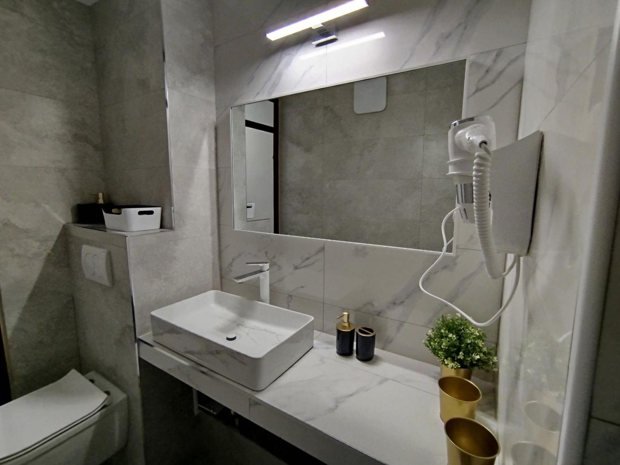 Apartman Iva Novalja Exteriör bild
