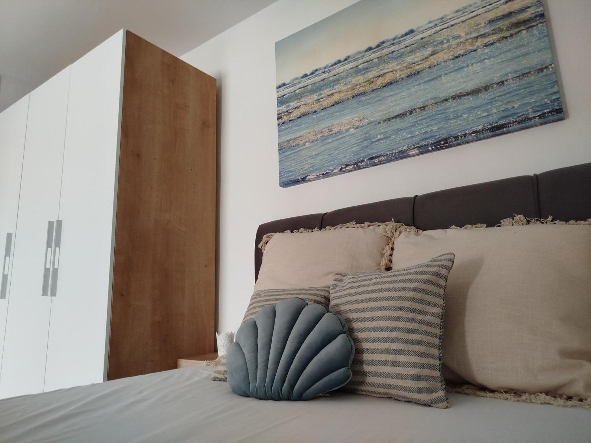 Apartman Iva Novalja Exteriör bild