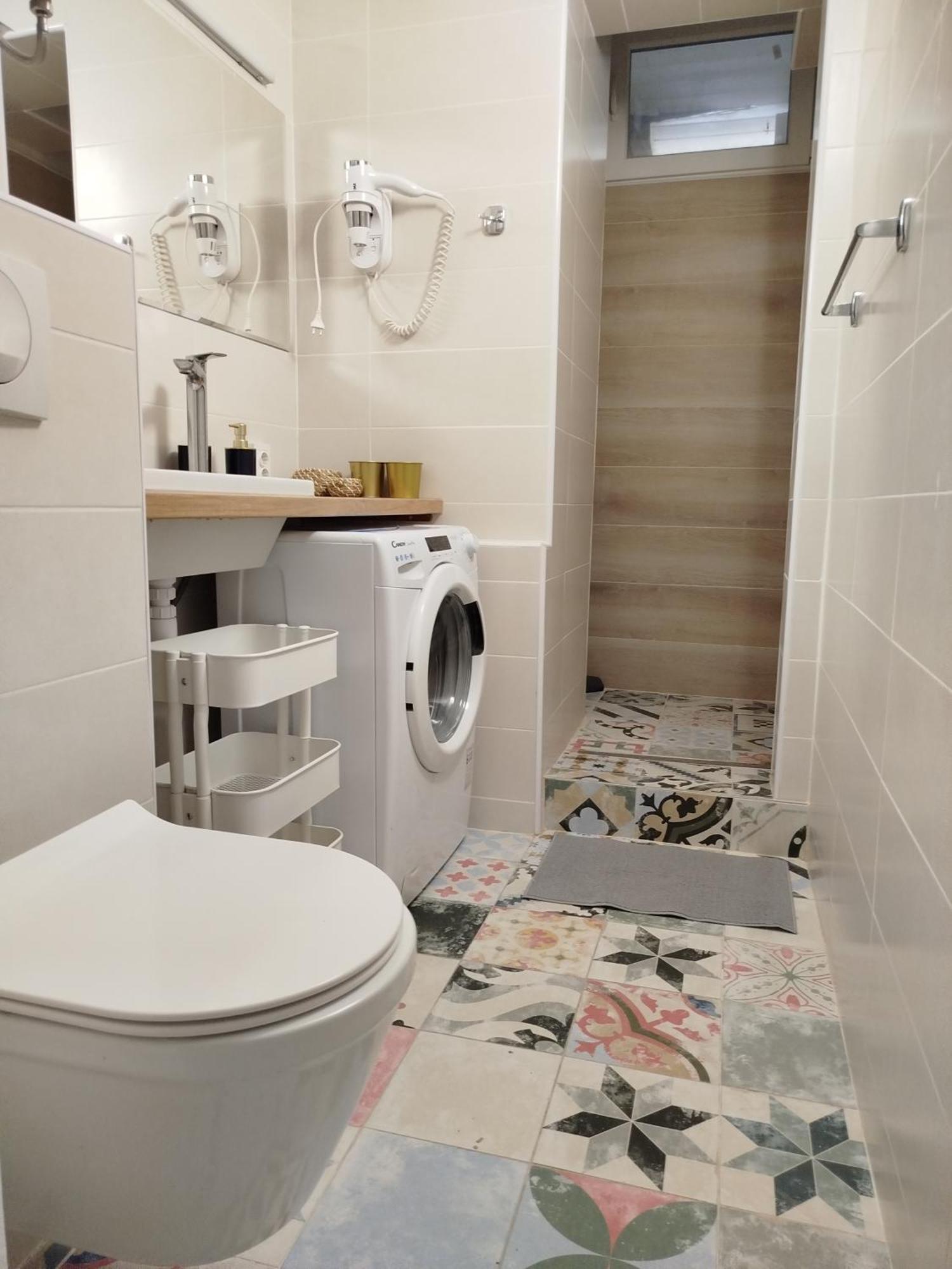 Apartman Iva Novalja Exteriör bild