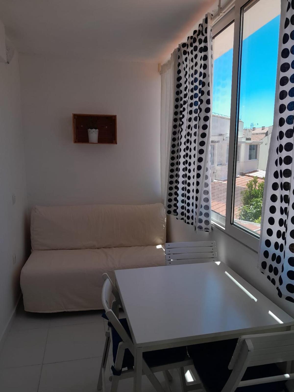 Apartman Iva Novalja Exteriör bild